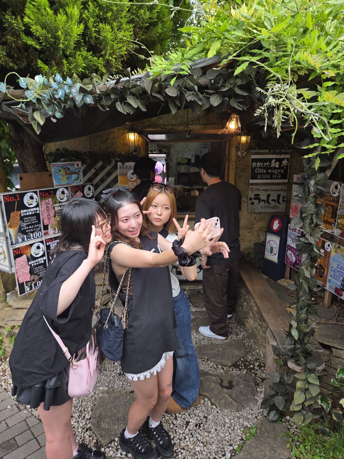 湯布院 大分和牛 うっしっしshhi